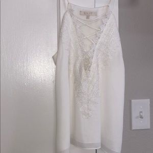 WAYF White Lace Top